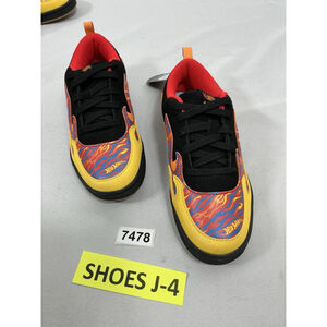 Boys NWT Hot Wheels Airwalk Lace Up Athletic Sneakers Size 5 Multicolor